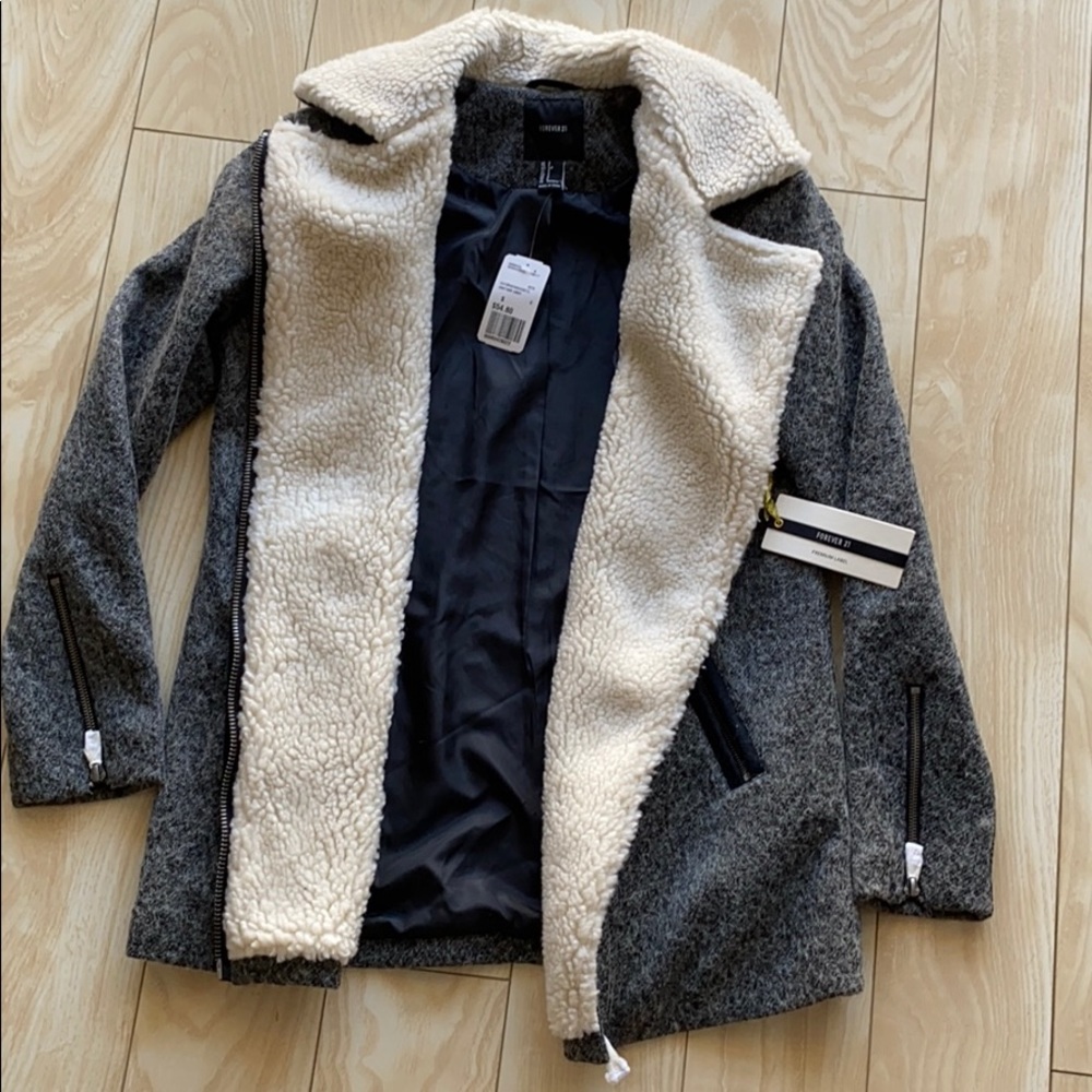Pea coat - Picture 3 of 6